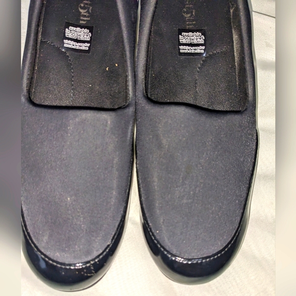 East 5th EF Evard Women's Slip on Shoes - Picture 2 of 10